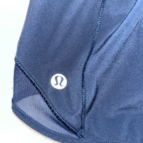 Lululemon Running Short 2" Navy Size 2 - Picture 6 of 8